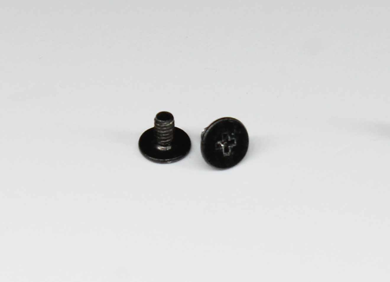 Photo of card screws