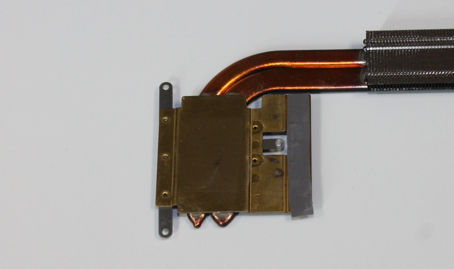 Heatsink contact surface, cleaned of thermal compound